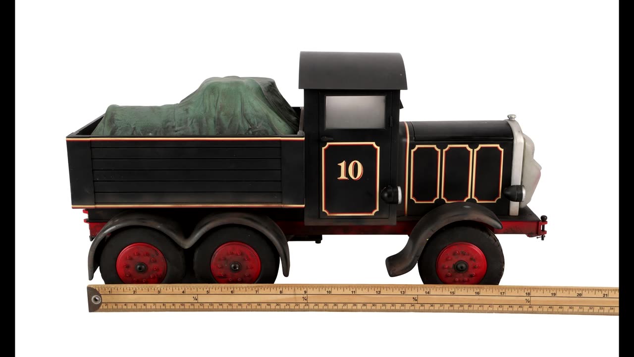 Nelson the Transporter Model with 10 Faces - Thomas & Friends Propstore Photos