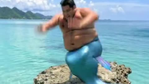 🤣 Gov. JB Pritzker merman MEME 🧜🏼‍♂️ 🤣
