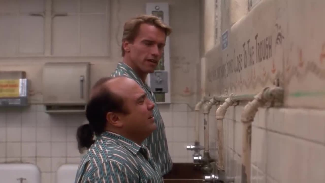"Twins" Starring Arnold Schwarzenegger and Danny DeVito