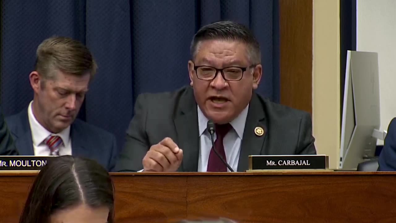 Democrat tells Pete Hegseth to "get the hell out" of the Pentagon