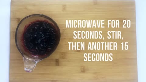 Delicious KETO Low-Carb BLUEBERRY CRUMBLE PIE RECIPE - 2025