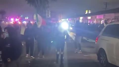 Buildings are now being set on fire in Los Angeles