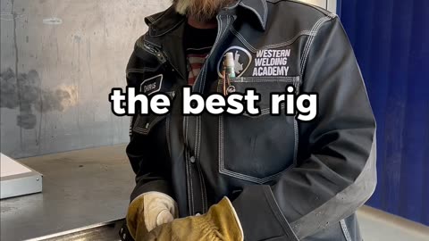 Welders are a rare breed, so what's their pick for the best rig dog 🐾
