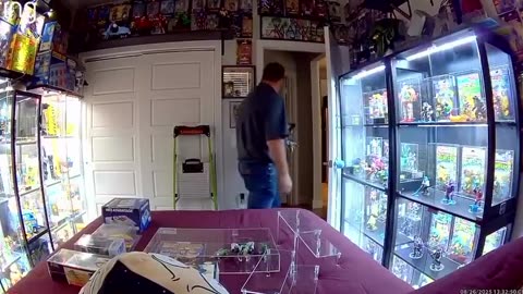 The maintenance guy was impressed with this dudes room.