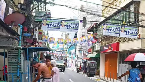 Sidewalk Eateries Along Wagas Street in Manila City in the Philippines