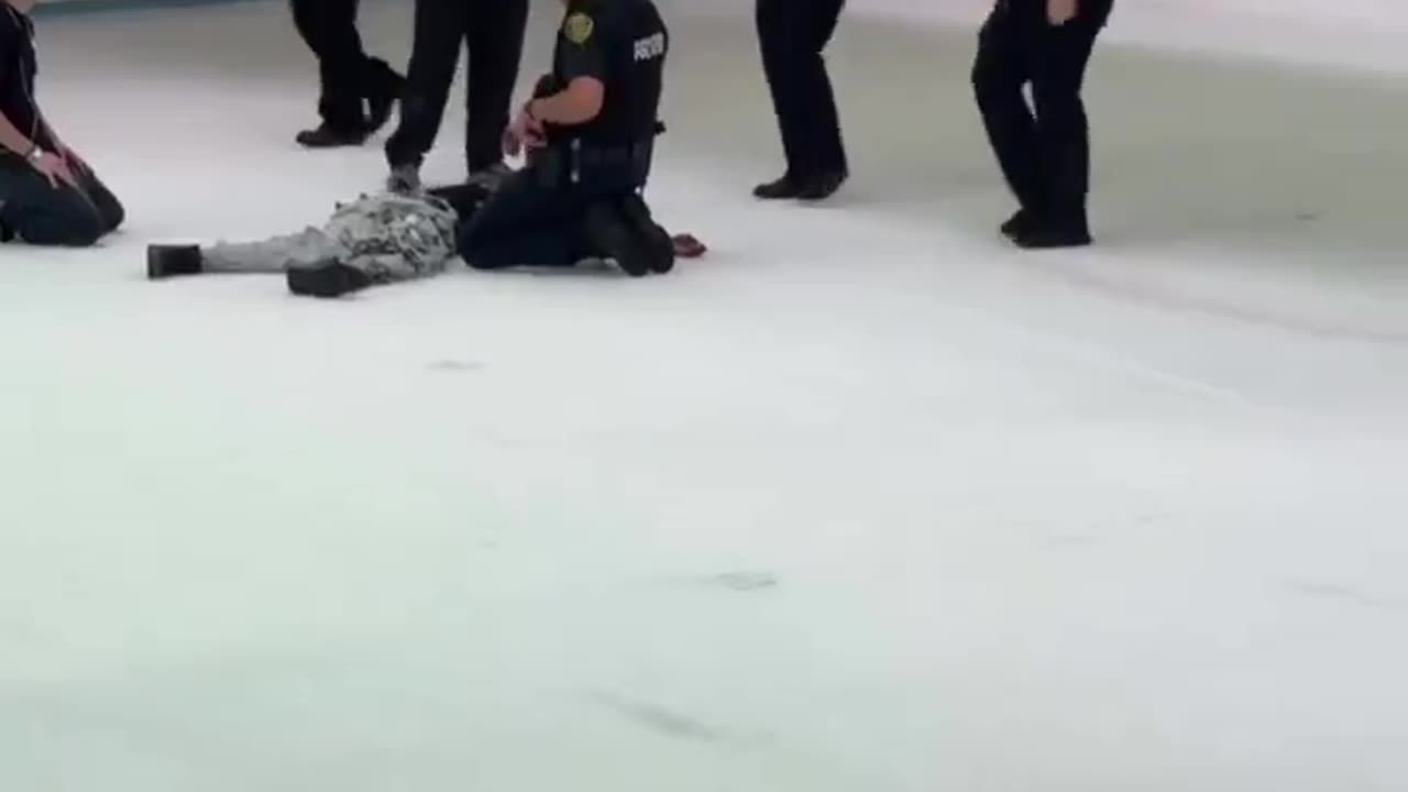 Man jumped off 3rd level and breaks both legs