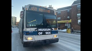 Am in the 2009 Orion Vii Next Generation Q58 MTA Citybus in 6:52 Am