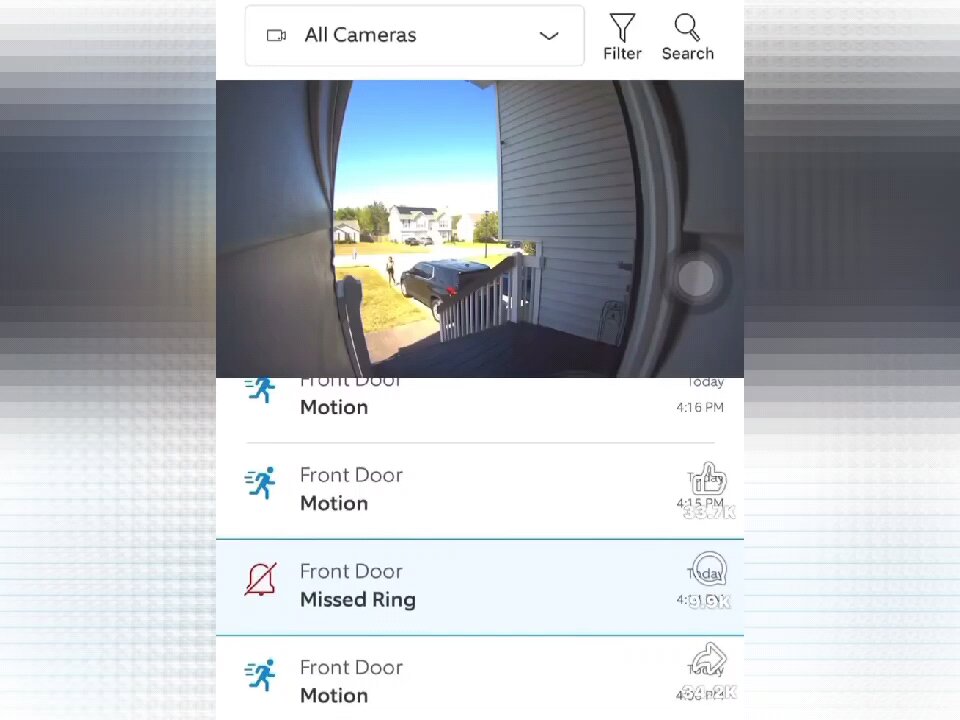 Girl Gets Her Azz Tore Up After She Pulled Up Solo To Attack Another Girl Inside Her Home