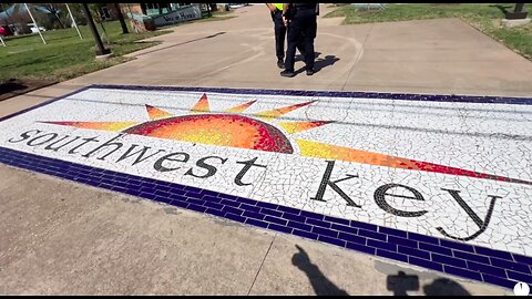 I tour the compound HQ of the largest NGO in America ! SWK