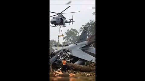 Indian missile strikes on Pakistan - Pakistan hits 5 indian fighter jets #trending #breakingnews