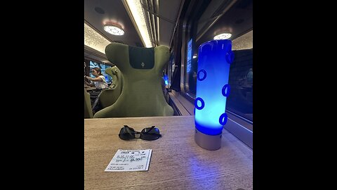 Extremely cool sightseeing train in Japan