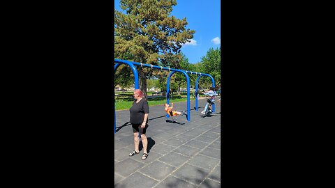 BradKuz76 Tomrik swing 2025