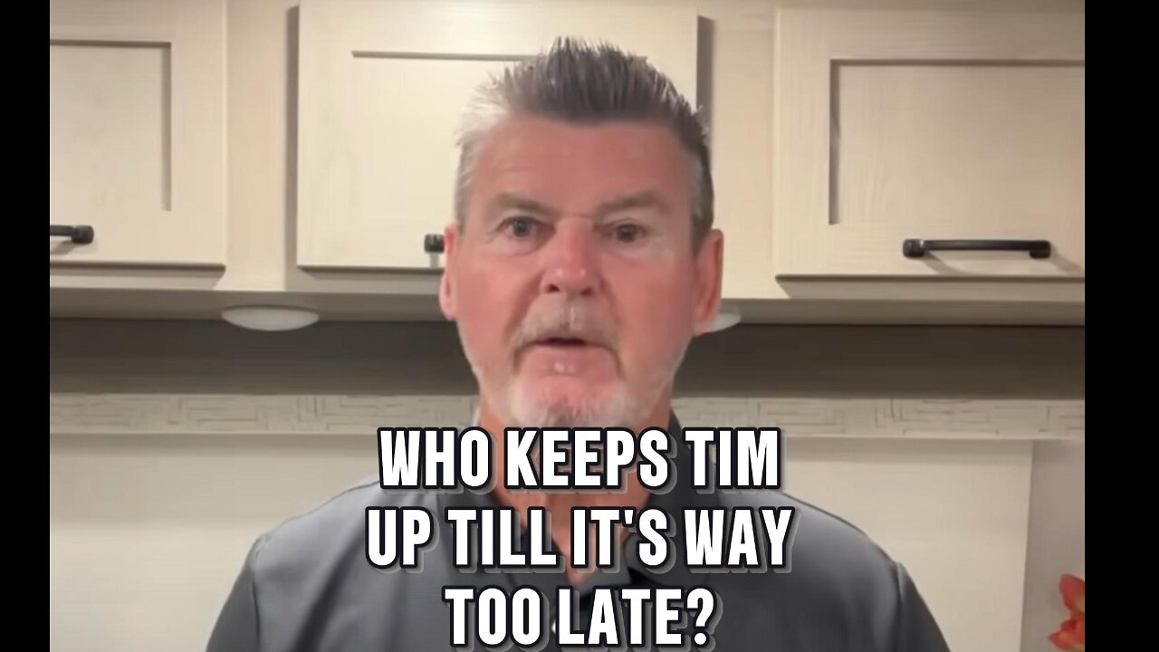 Who does Sarasota Tim love to hate?