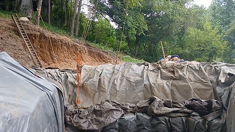 sandbaggin'