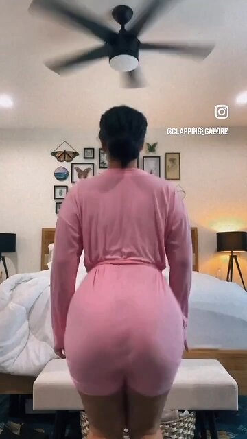 itslunarliv ass clap