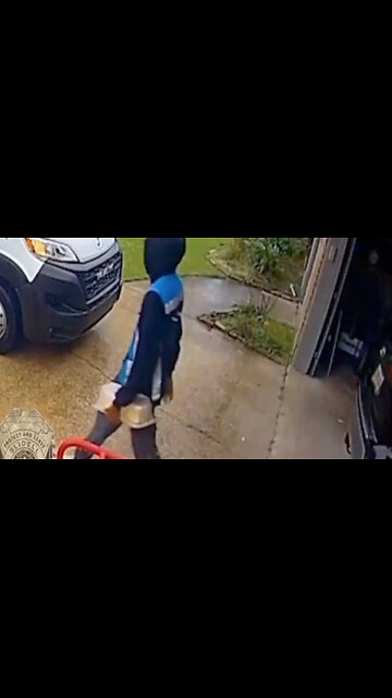 Amazon Worker Steals Girl's Sweet 16 Birthday Cake