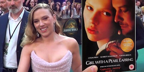 SCARLETT JOHANSSON ⭐ signs Girl with a Pearl Earring ⚪️ DVD Children's Art 🖼️ Charity Kenwood House