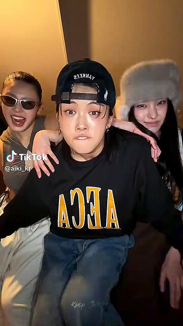 kpop idols who did "mundain to bach ke" trend