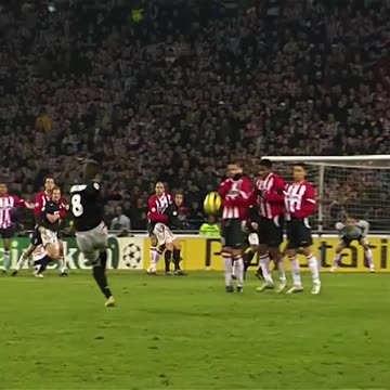 Juninho Pernambucano - The best free kick taker #futebol #soccertiktok #footballtiktok #freeckick #f