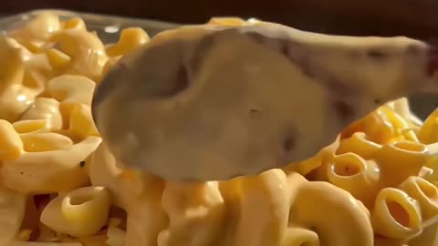 Lets make this delicious Mac and cheese