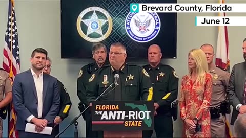 Florida Sheriff threatens to kill anti-ICE protesters