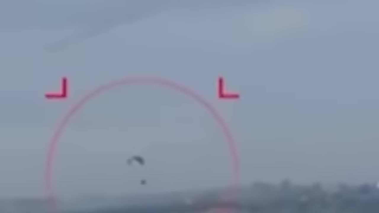 Video shows paragliders entering Israel during the initial Hamas attack