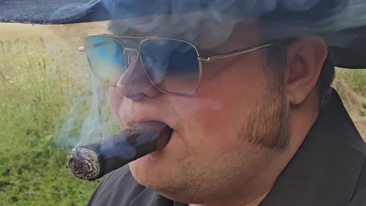 Drew Estate Java Red Cigar.