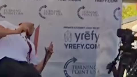 Charlie Kirk shot dead! Graphic Video 😰