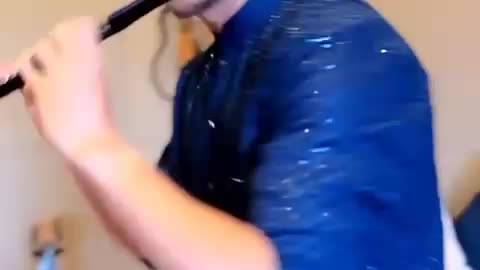 Multi tasker music instrument player 🎙️🪇🪈🎹🎷🎺🎸🪕🎻🪘🥁