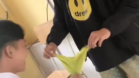 𝑻𝒉𝒆 𝒎𝒐𝒎𝒆𝒏𝒕 𝒊𝒏 𝒔𝒕𝒖𝒅𝒆𝒏𝒕 𝒍𝒊𝒇𝒆