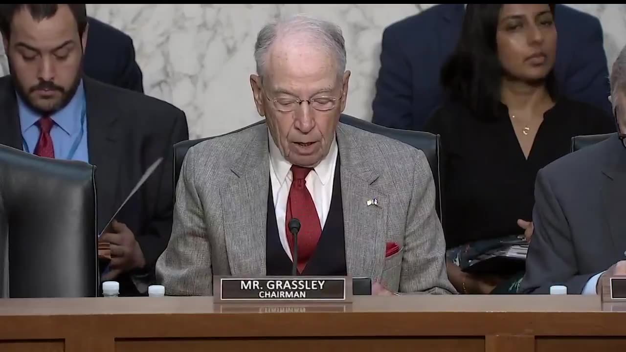 Sen Grassley is INSULTED that POTUS wants the nominees confirmed⁉️