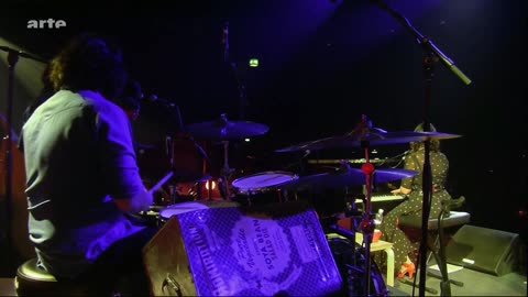 Day Breaks - Norah Jones (live)