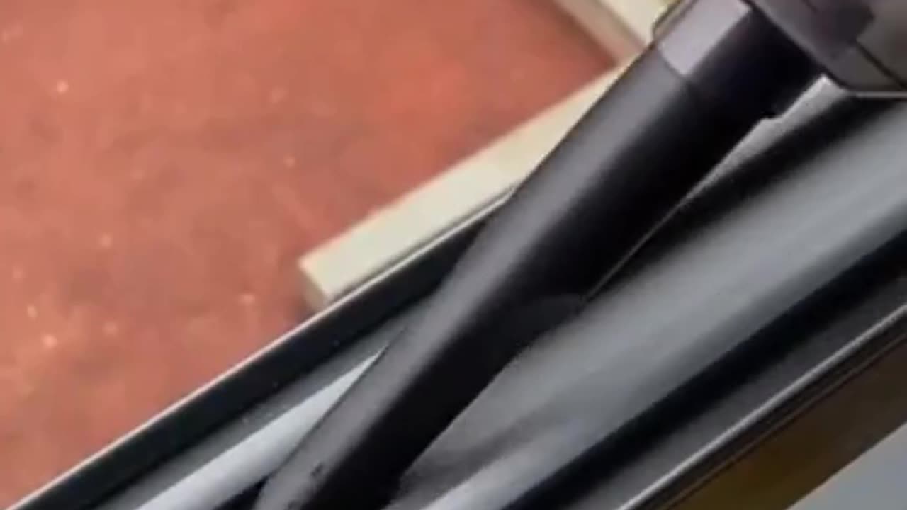 Portable car vacuam machine