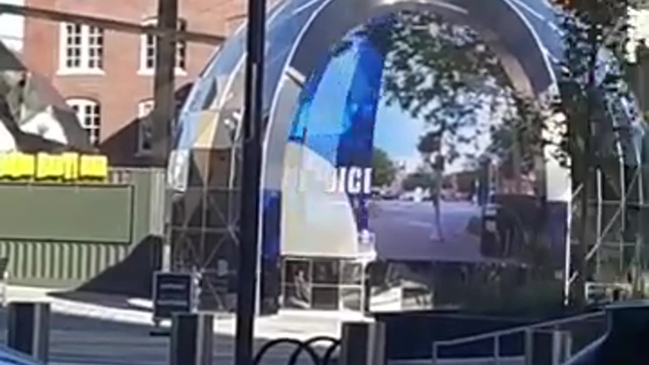 Part 36. Pretty Plaza Bubble