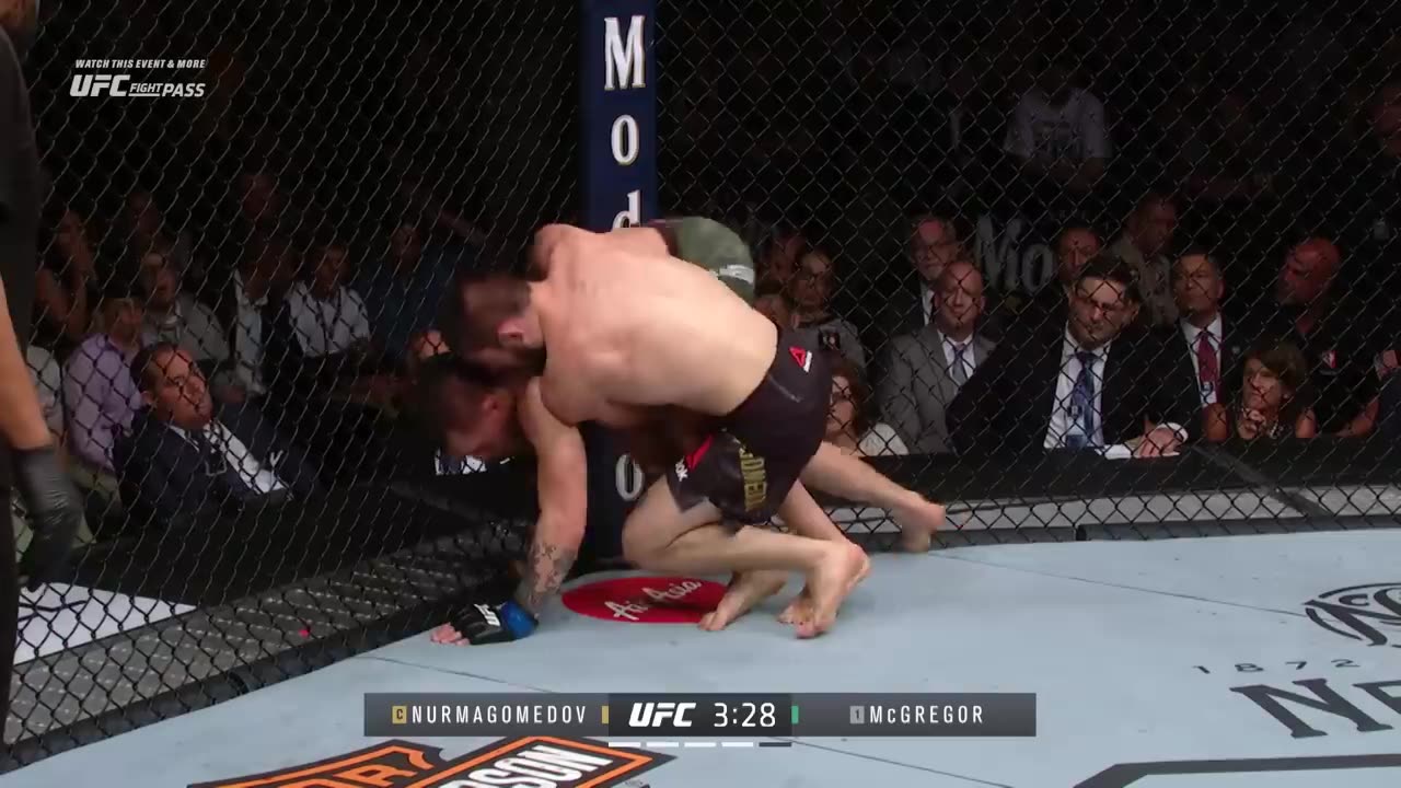 Khabib Nurmagomedov vs Conor McGregor - FULL FIGHT - UFC Classic