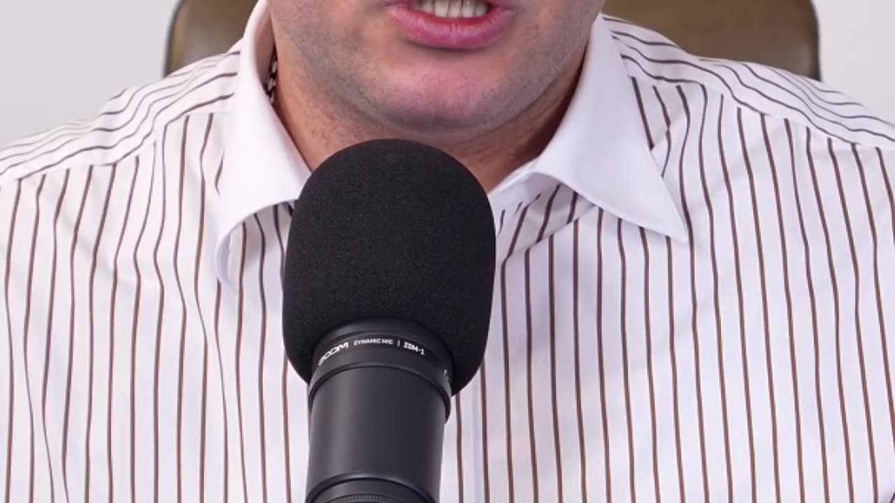 🎯 The Key to Leadership? Emotional & Financial Support 💡