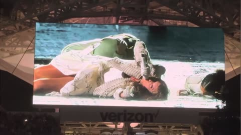 Taylor swift - the smallest man to ever lived/i can do it with a broken heart ( the eras tour Miami)