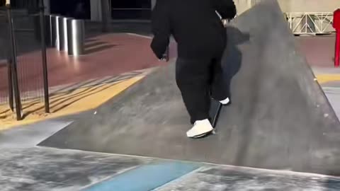 😲🛹 This Park is Crazy! Twisted Tea Official Fanpage | SkateNation