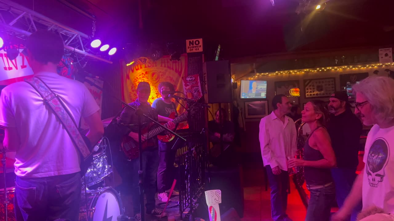 #MetalRose #Attends #GratefulDeadTuesdays At The #OrangeLantern