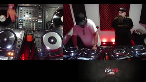 SKINZ SESSIONS VIYNL SHOW