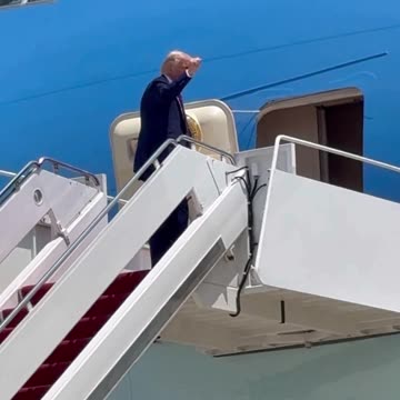 President Donald J. Trump boards Air Force One. Next stop, Fort Bragg!