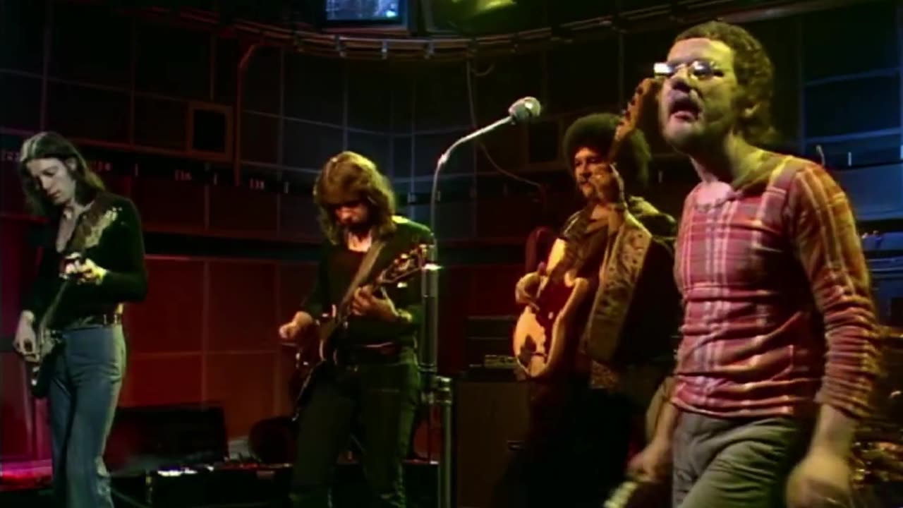 I Get By - Stealers Wheel (live)