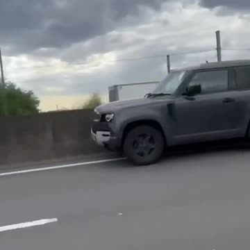 UK: MOBILE PHONE FOOTAGE SHOWS A MAN UNCONSCIOUS AT THE WHEEL WHILE DRIVING ON THE M1 MOTORWAY
