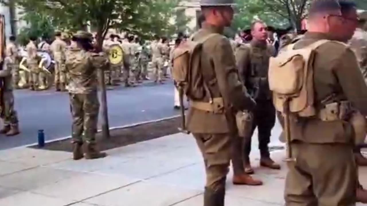 Papi Trumpo: WE'RE GONNA PARTY LIKE IT'S 1776!!!😎🇺🇸🥳🥳🥳