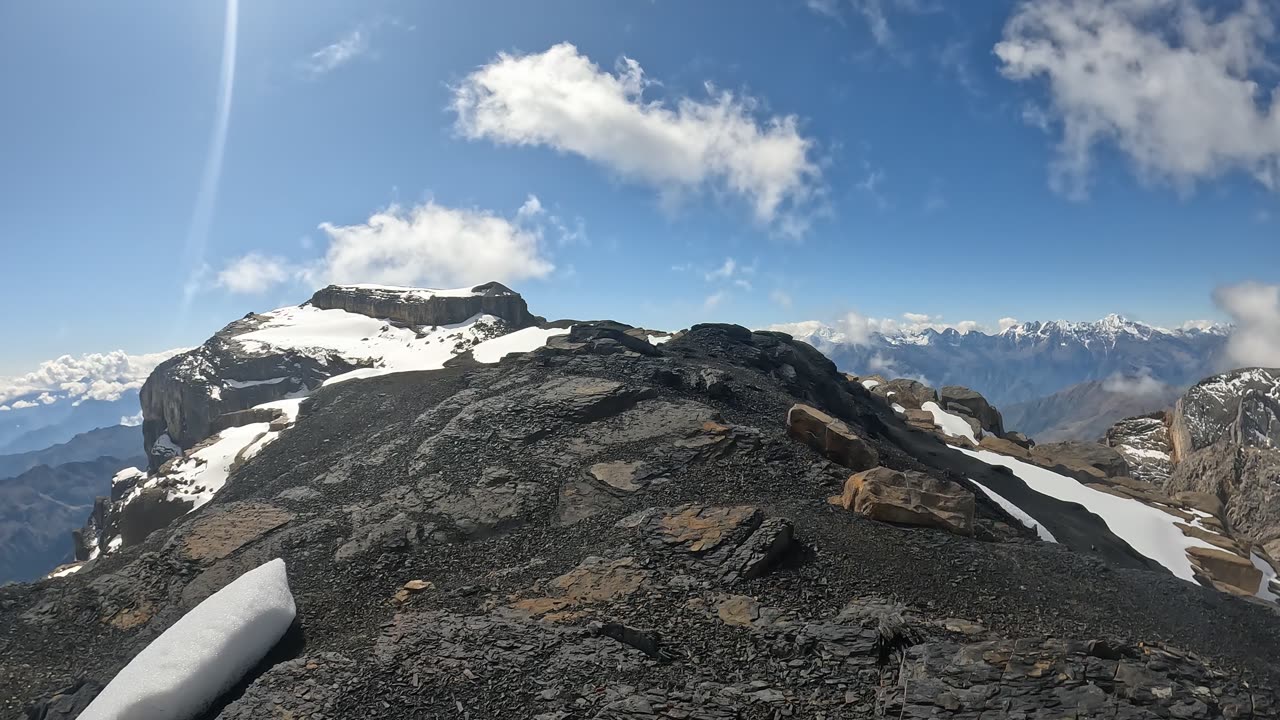 Walking along the peaks of Nevado Ampay