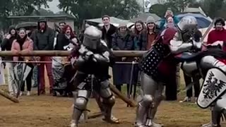 Shocking: I need a bigger axe! #buhurt #combat