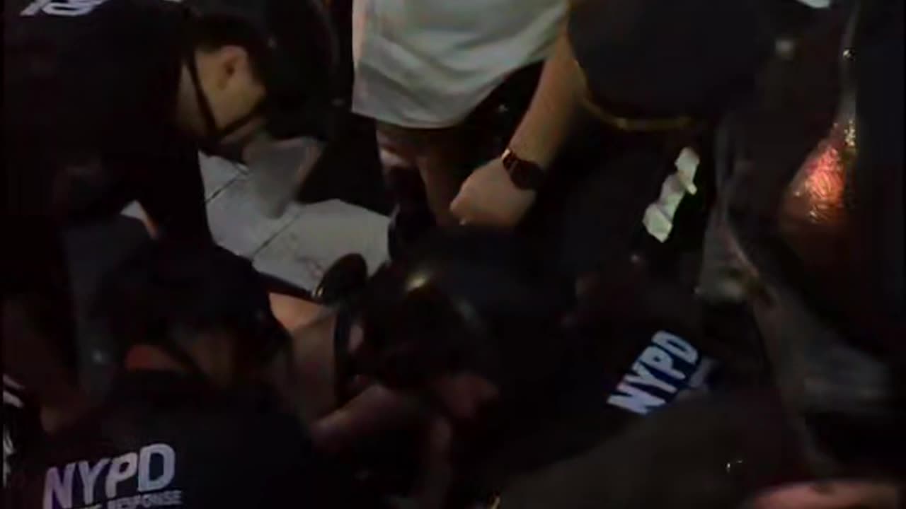 Officers in NYC did this a year ago.