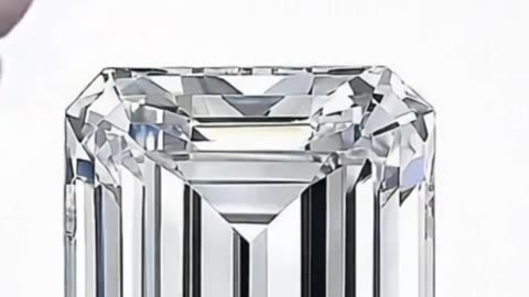5 Carat VVS1 D Color Emerald Cut Lab Grown Diamond