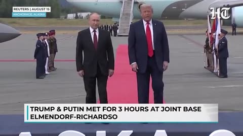 s__Secret_Letter__For_Putin_Delivered_By_Donald_Trump_During_High-Stakes_Alaska_Summit