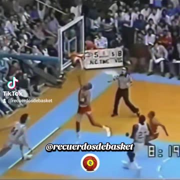 SPUD WEBB!! 💪🏀 5'6" (1,68m) 133lb (60kg) #SpudWebb #nba80s #nba90s #basketball #baloncesto